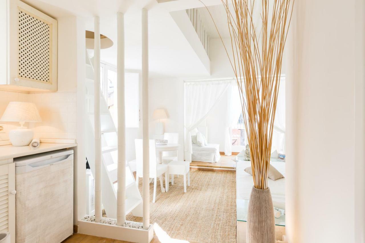 Campo Dei Fiori Luxury With Balcony Apartman Róma Kültér fotó